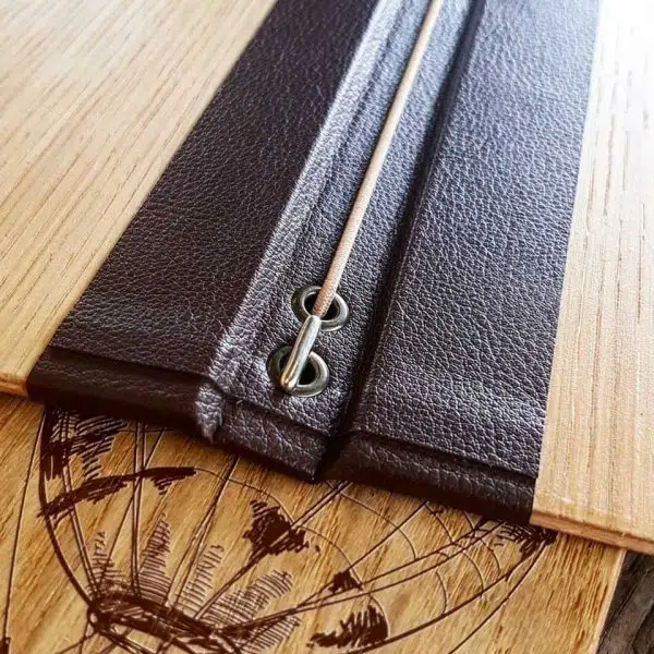 menu with rubber band